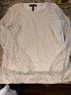 BCBGMaxAzria Cream Lace-Overlay Long-Sleeve Tunic